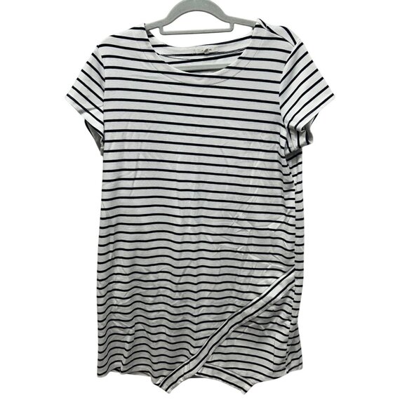 Maurices XXL Womens White & Black Striped Short Sleeve T-Shirt - Picture 1 of 8